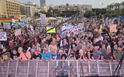 Nation divided: Israelis launch duelling mass protests in Tel Aviv and Jerusalem