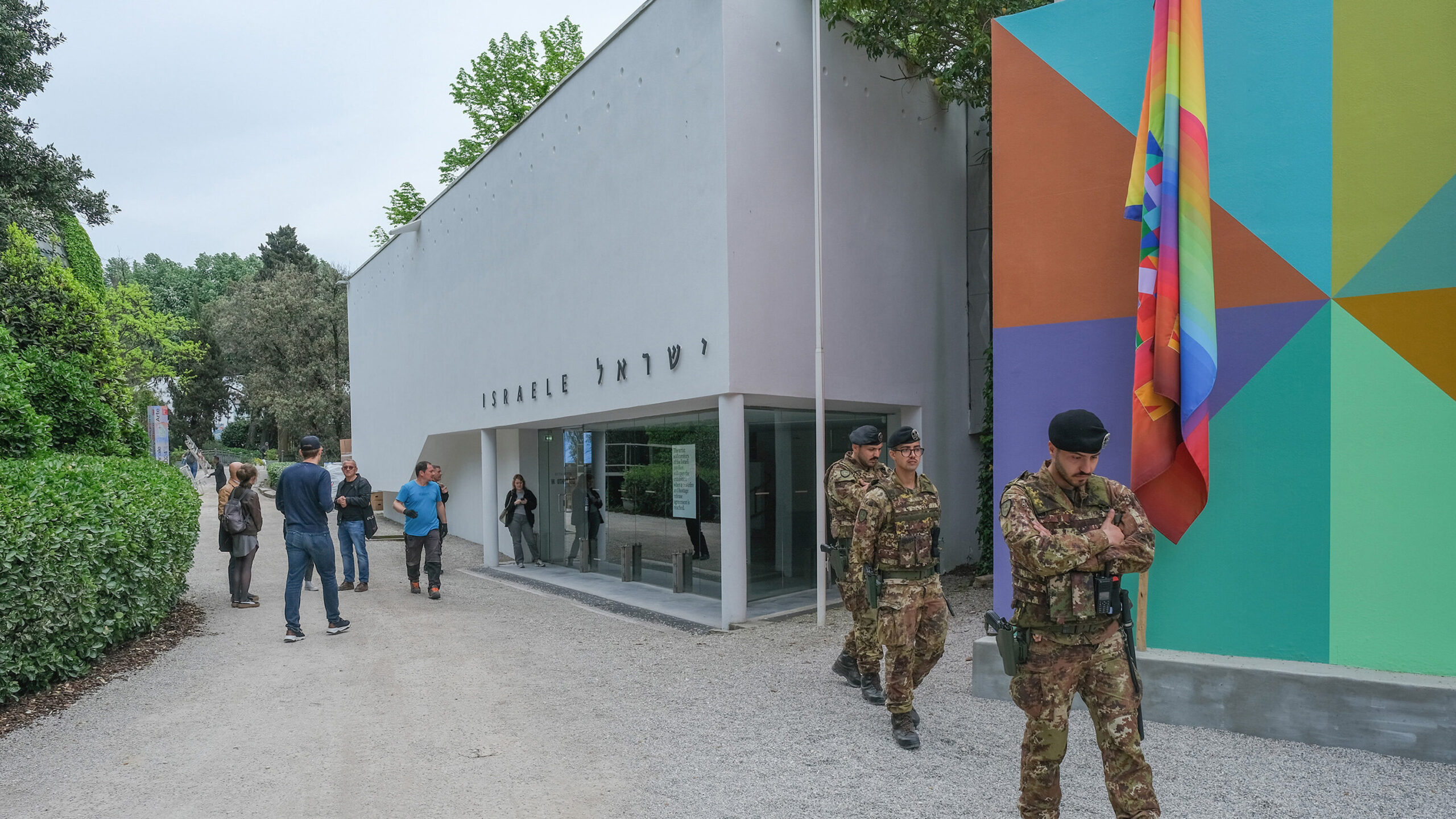 Venice Biennale Jury Resigns Amid Tension Over Awards Ban