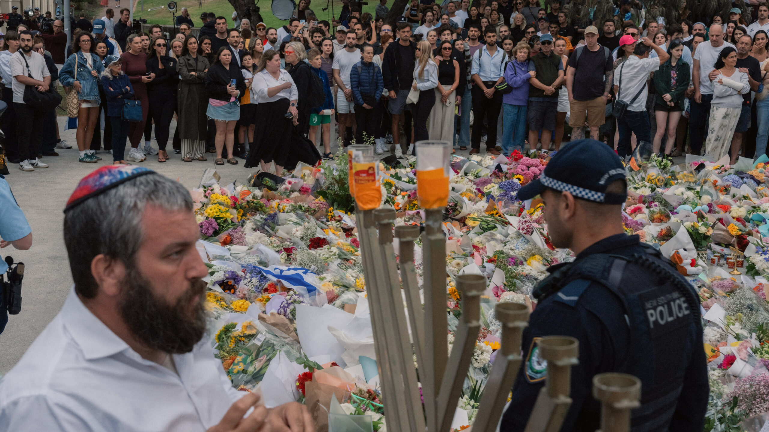 Police in Australia Were Warned of Terror Risk Before Bondi Attack, Report Says