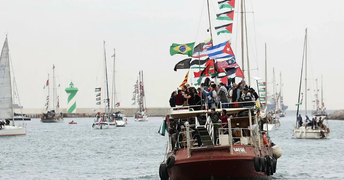 Israeli forces seize Gaza-bound flotilla