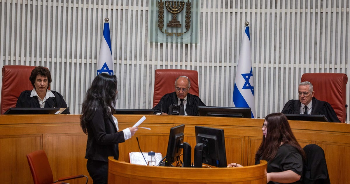 Israel’s top court extends deadline for Netanyahu gov’t to form Oct. 7 probe