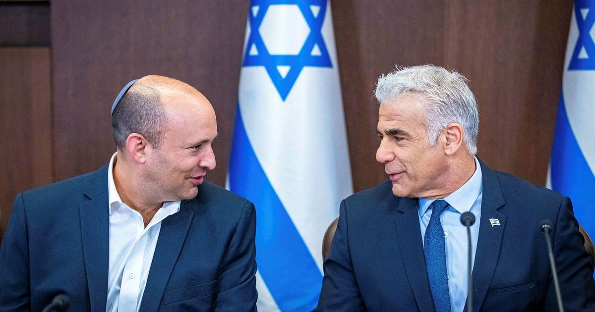 Former PMs Bennett, Lapid say they will run together in 2026 election, merge parties