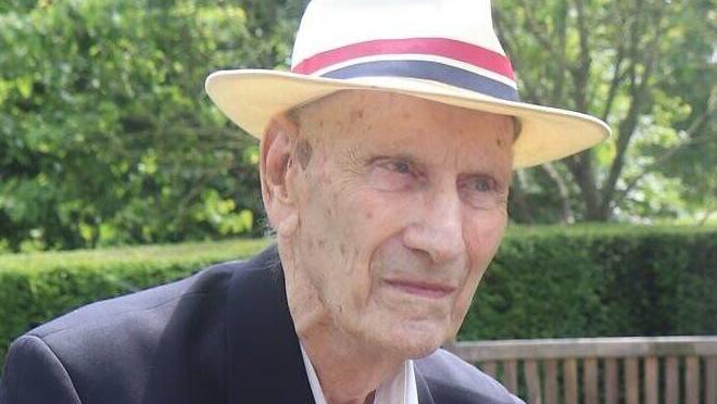 Stanley Fisher, British Jewish WWII veteran who helped liberate Bergen-Belsen, dies at 101