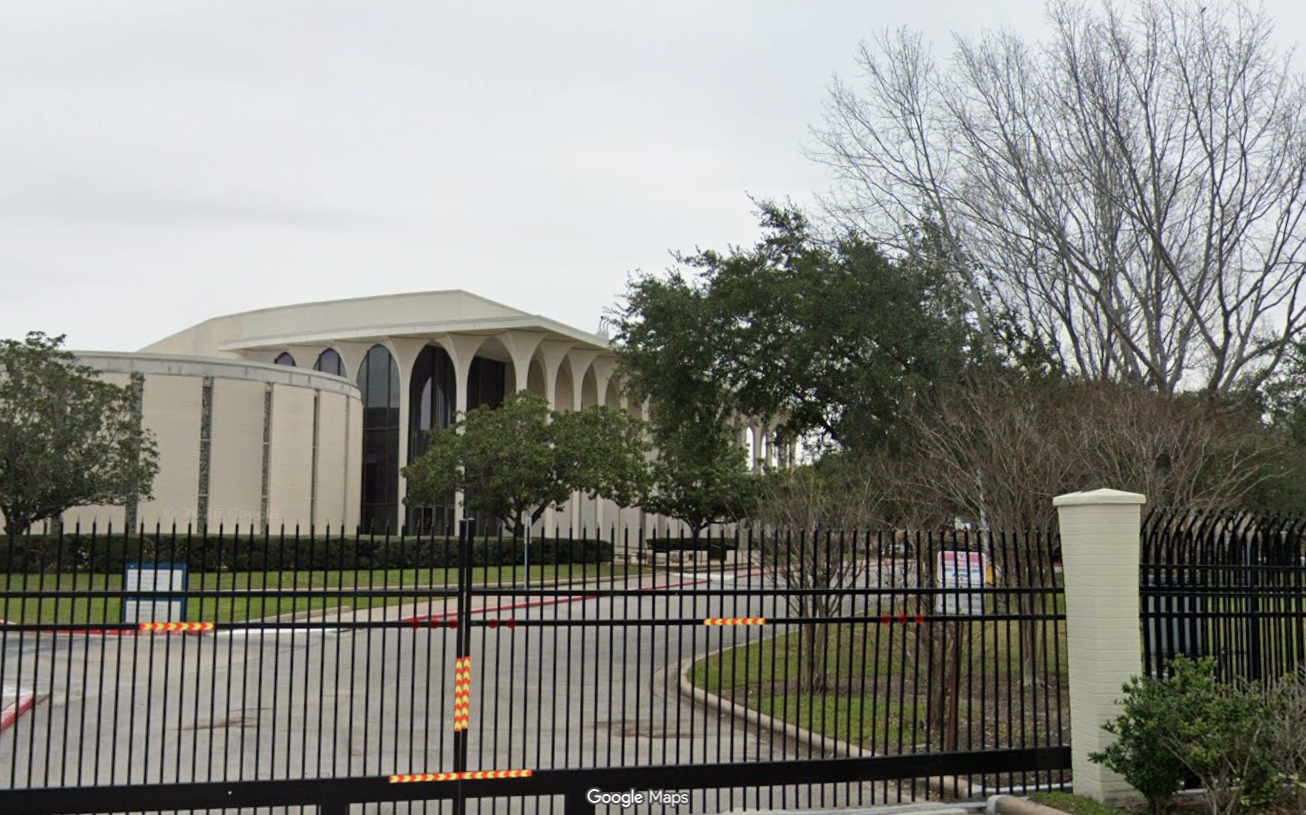 18-year-old charged with planned ramming attack on Houston synagogue