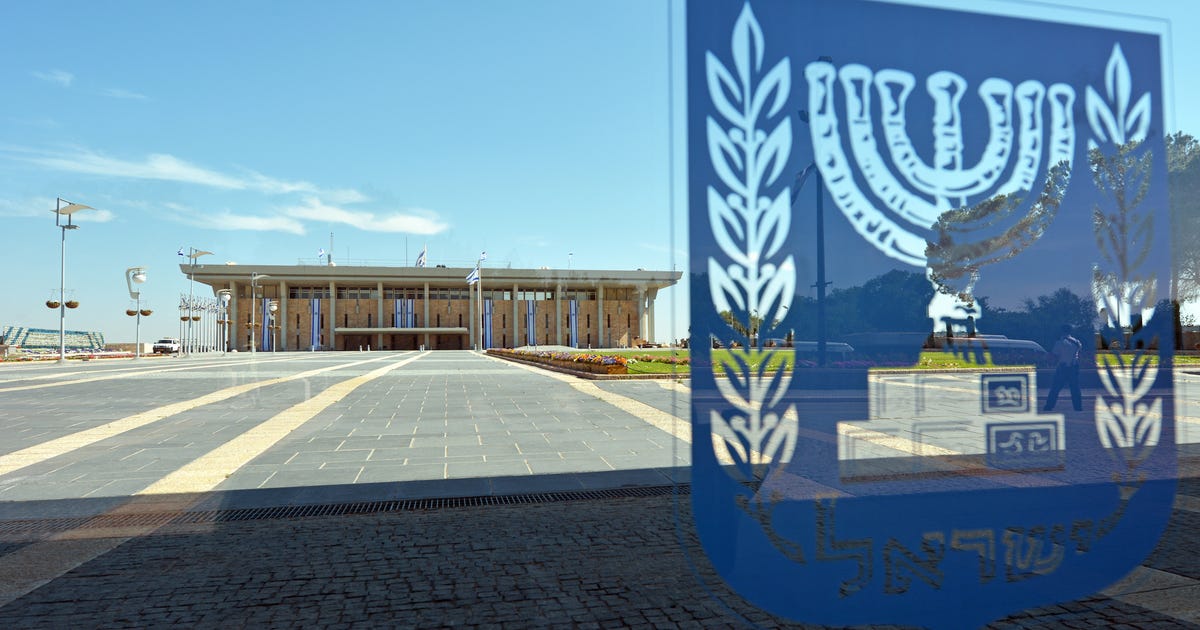 Coalition parties move to dissolve Knesset, paving way to elections