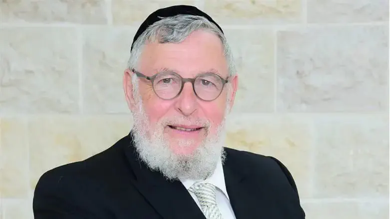 Drones in the sky, Emunah in the heart