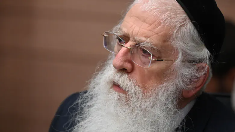 Haredi MK accuses minister of trying to remove haredim from Jerusalem