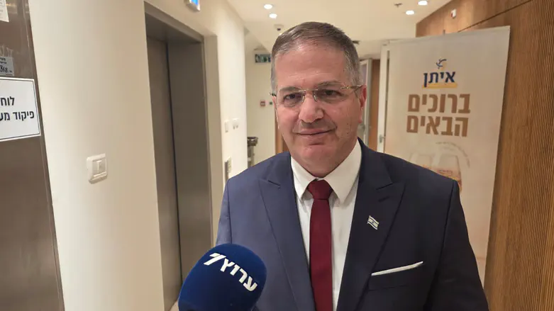 Minister Kisch to Arutz Sheva: Elections? It all depends on the security situation