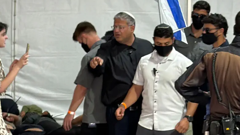 Ben-Gvir confronts flotilla activists, sparks international incident