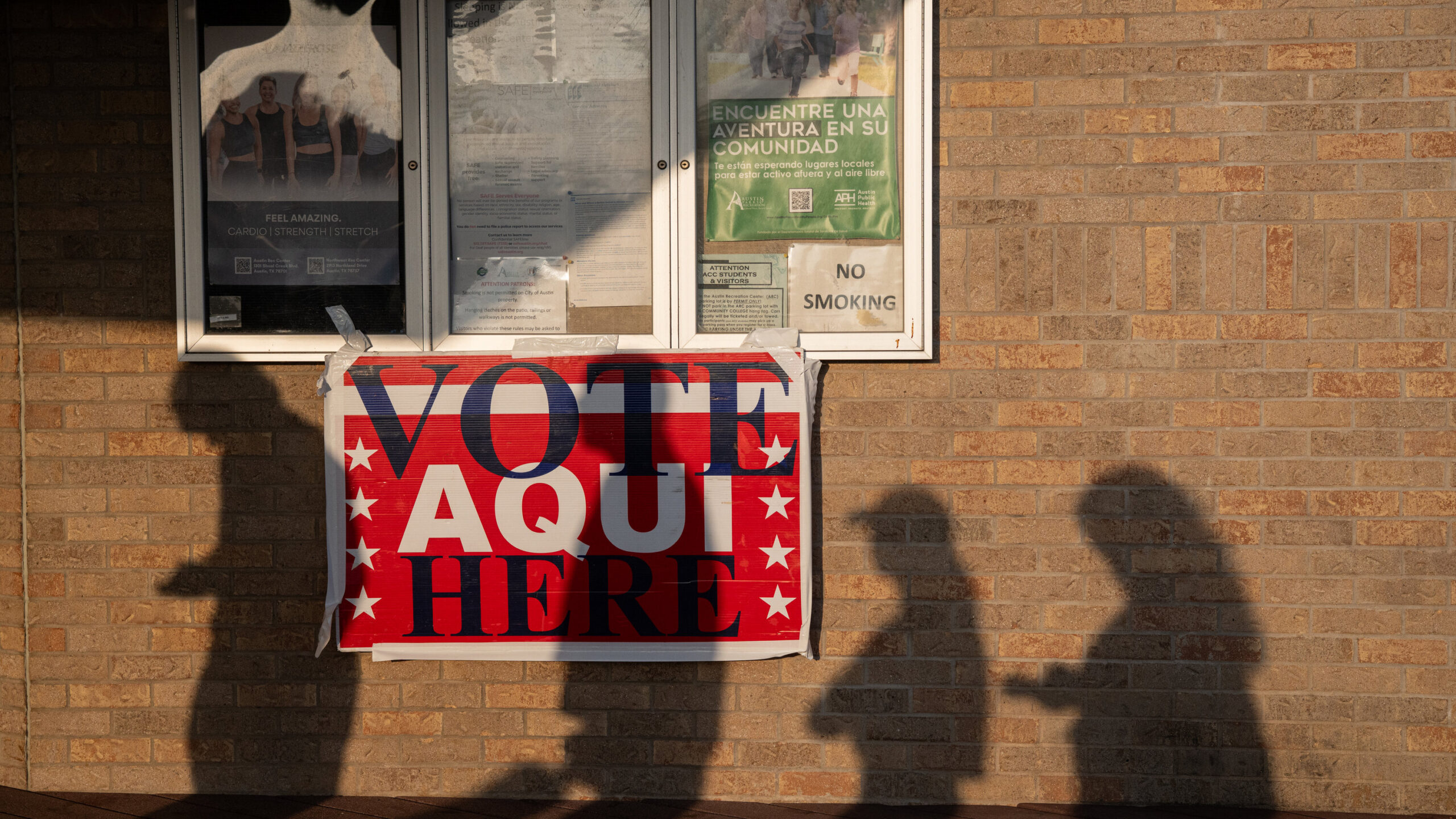 Mysterious Meddling in Democratic Primaries Has G.O.P. Fingerprints