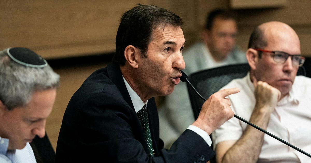 Knesset panel debates bill to strip former IDF officials of ranks over ‘anti-state’ speech