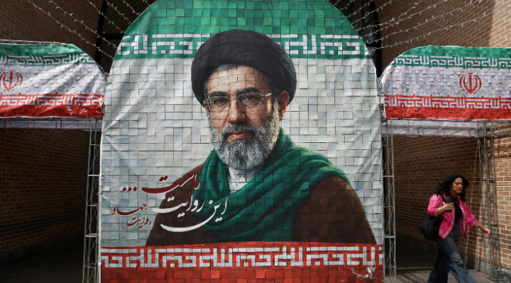 Has the Opportunity to Overthrow the Iranian Regime Been Thwarted?