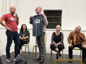 “Who Knows One?” At Beth Sholom