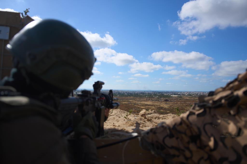 ​Israeli soldiers share rare accounts from Gaza, describing ongoing killings despite the ceasefire 