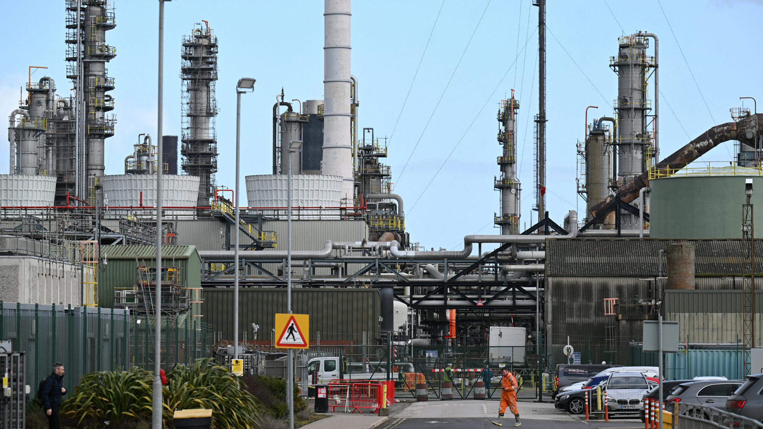 Even if Oil Prices Peak Soon, the Global Economy Will Slow This Year