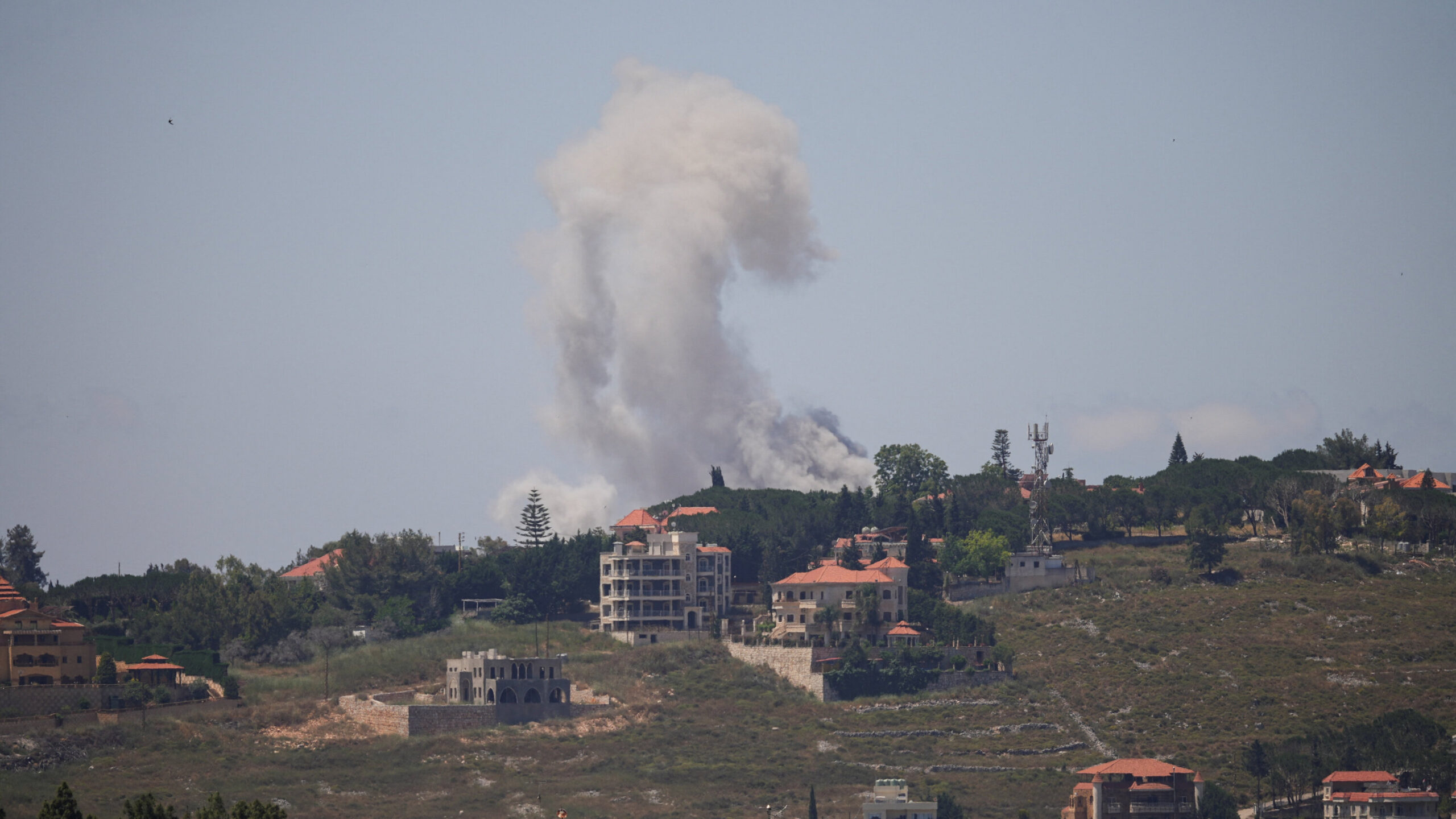 Israeli Strike Kills 3 Lebanese Soldiers, Days After Signing Truce