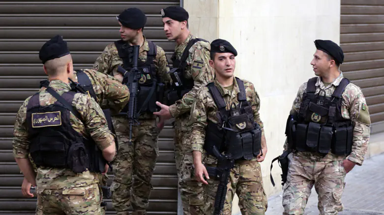 Lebanese Army to deploy in two cities, under US supervision