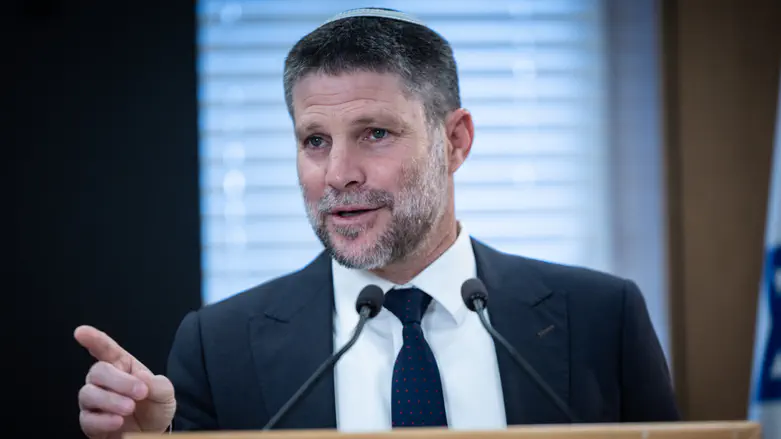 Smotrich announces end of Hebron Protocol