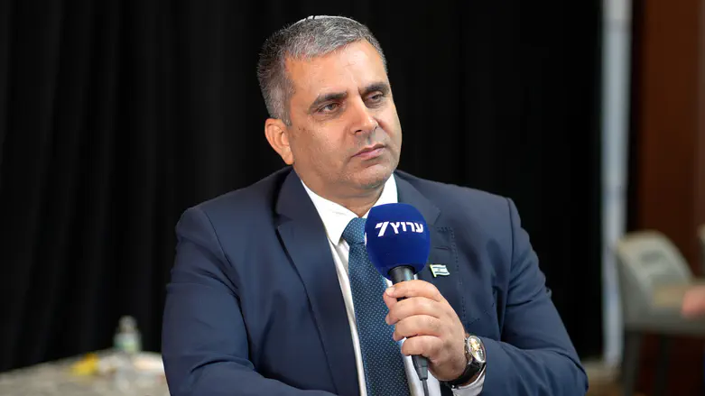 Minister: ‘I’m not willing to have a fake law’