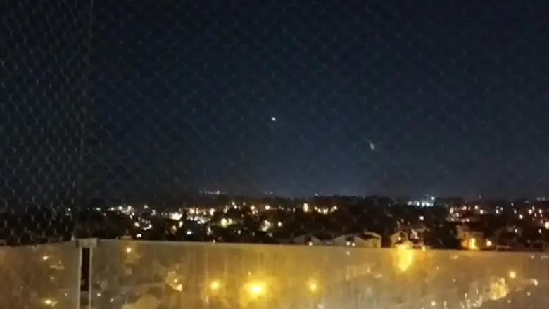 Following Beirut strike: Iran launches missiles at Israel