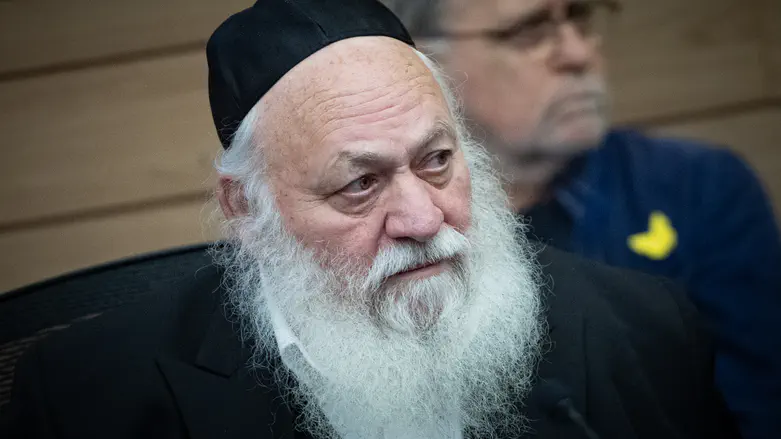 Goldknopf claims draft dodgers are from Tel Aviv, infuriates MKs