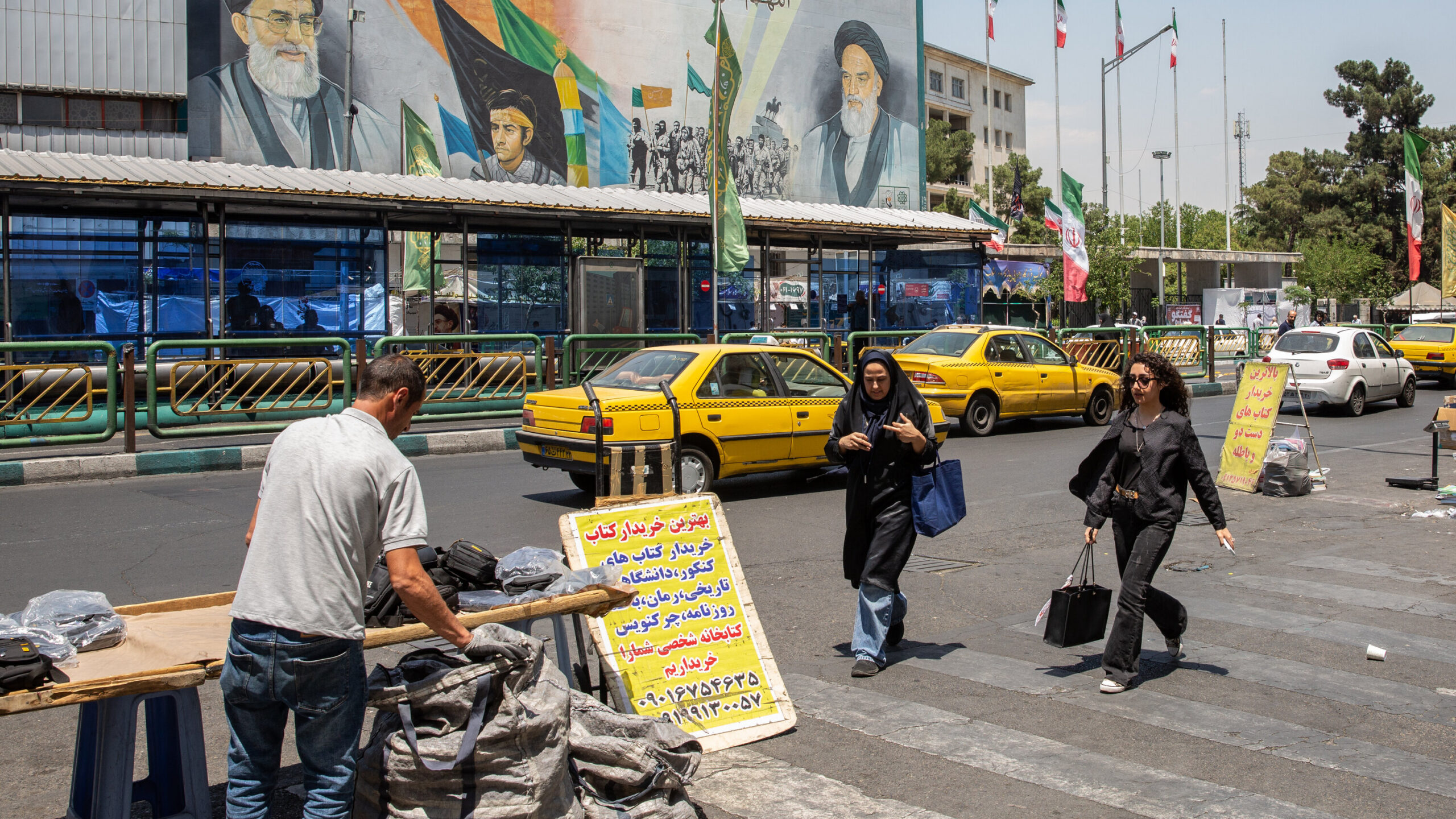 Iran War Live Updates: Middle East Awaits Latest on Potential U.S.-Iran Deal