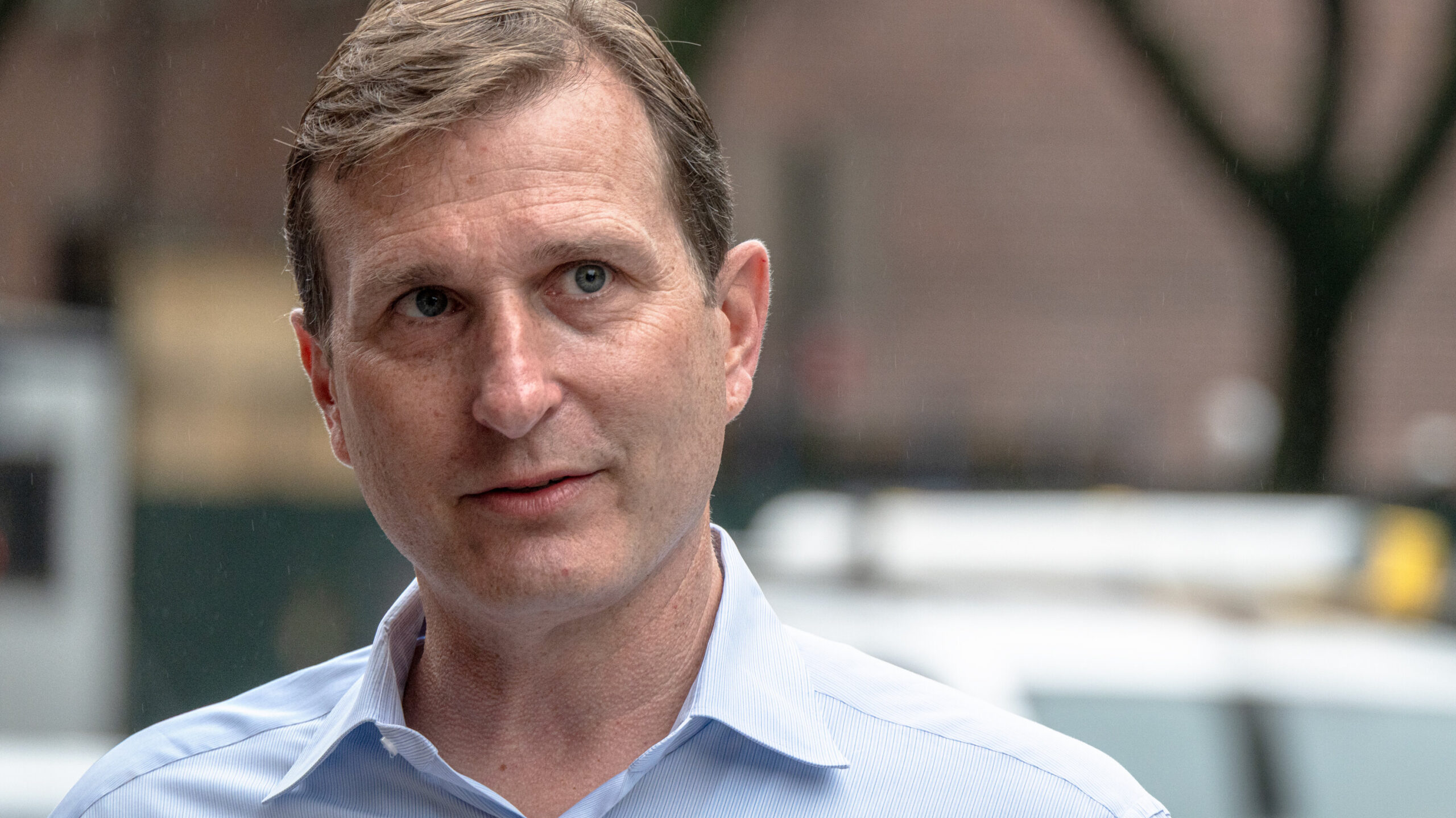 Goldman Says Cafe’s Hostile Post About Him Does Not Warrant Civil Rights Case