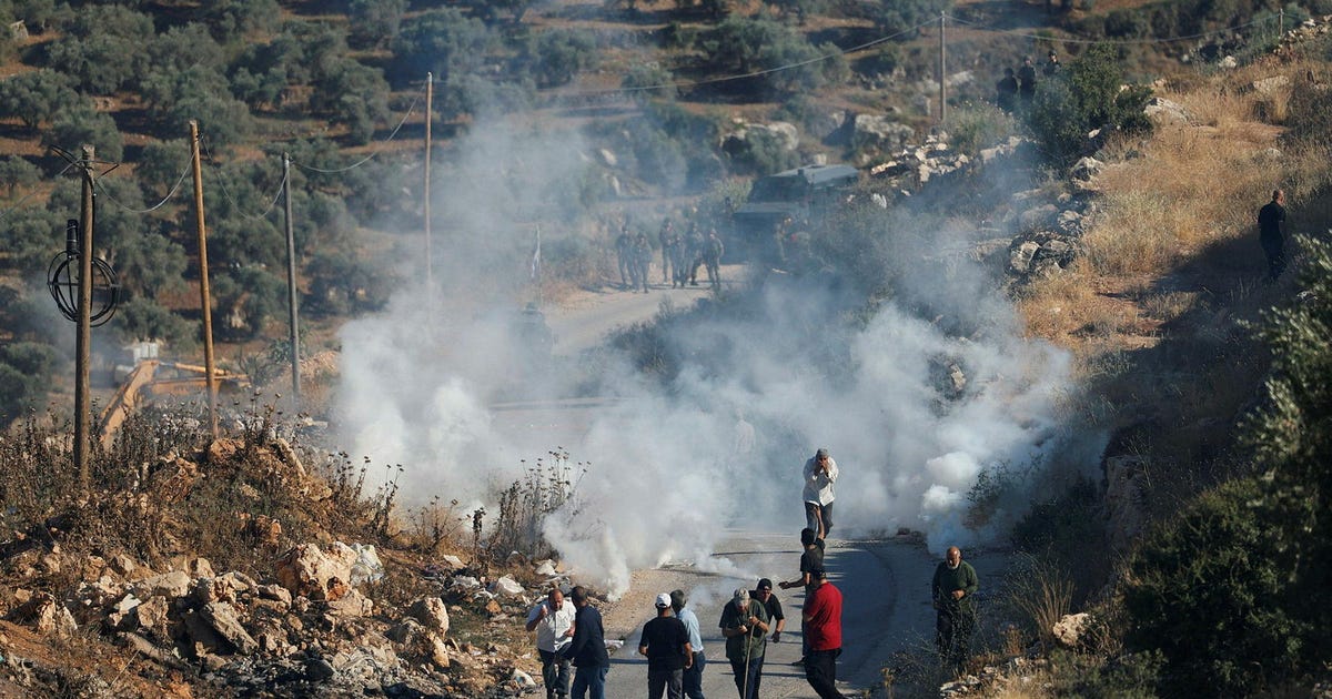 Israeli settlers reportedly storm, vandalize Palestinian villages across West Bank