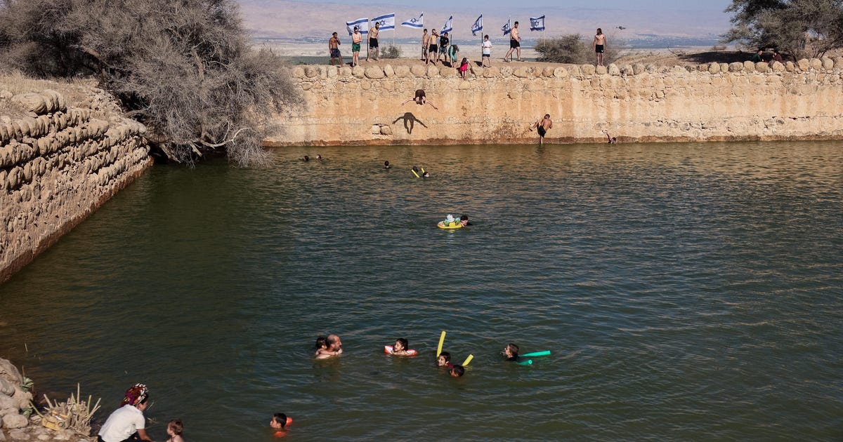 Israeli settlers divert Palestinian water, turn ancient West Bank pool into tourism site