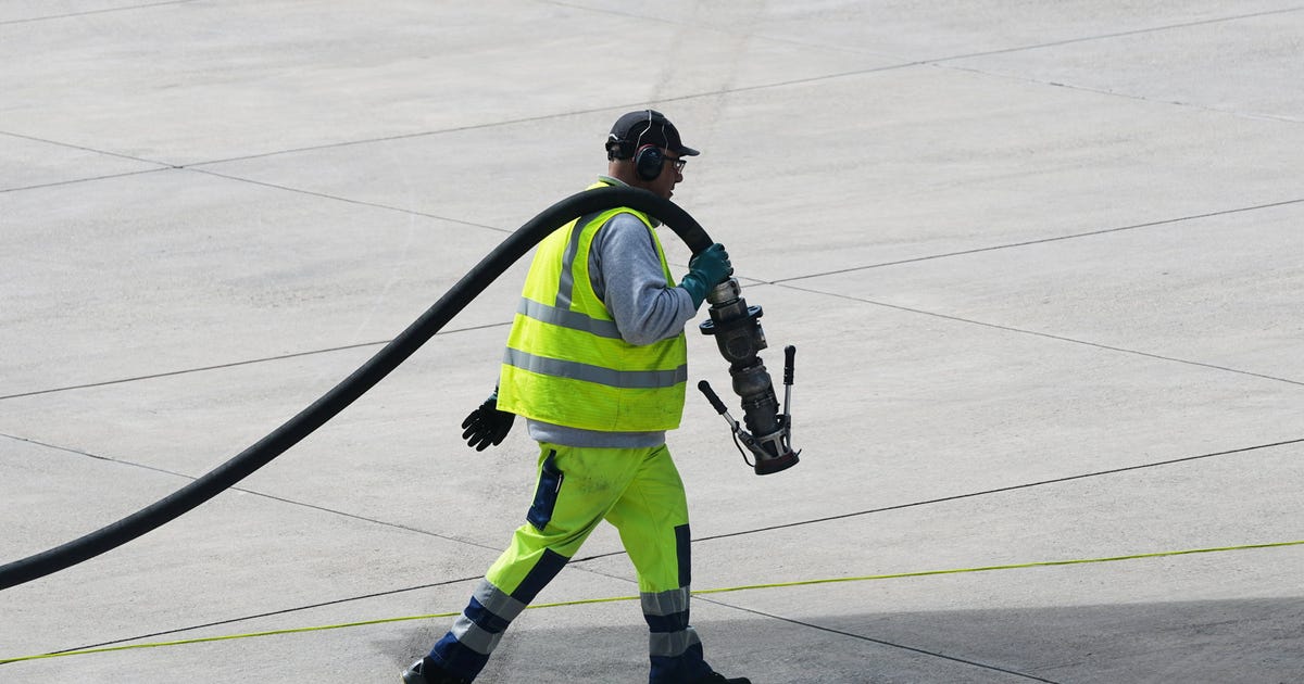 Israeli airlines could be rocked by EU fuel rules as government stalls