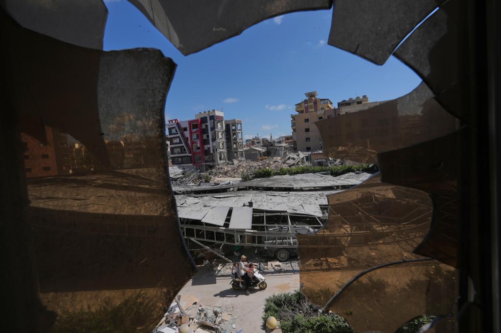 ​Talks between the US and Iran are called off because of fighting in Lebanon, officials say 