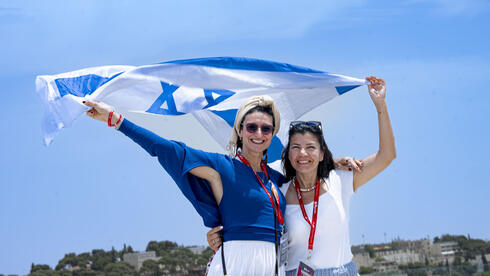 Why Jewish moms keep coming to Israel despite war fears