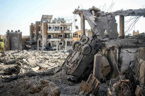Lebanon reports strikes near Dahieh as videos show devastation around Tyre