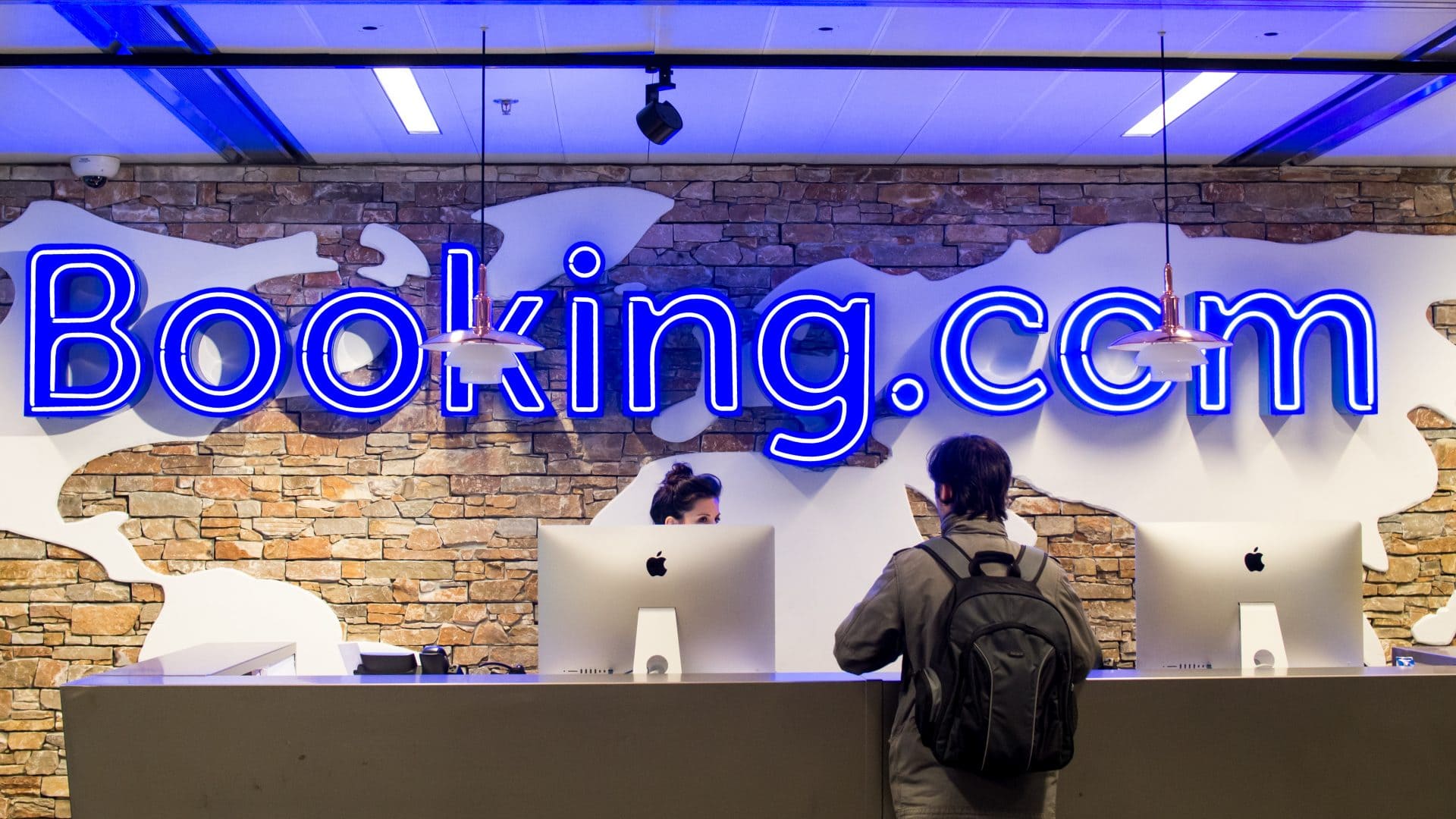 Booking.com suspends German hotel over anti-Jewish message – EJP