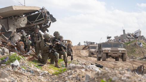 Officers say Gaza firing rules softened near ceasefire line IDF denies policy change