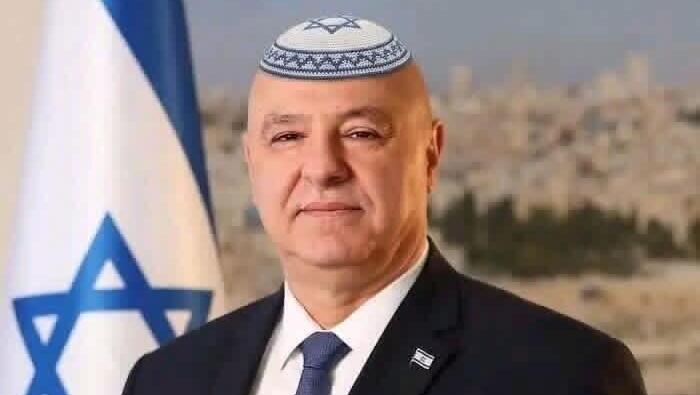 Shown in kippah, Hezbollah camp brands Aoun a traitor as Israel talks advance