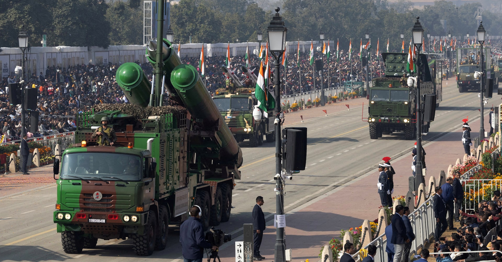 India in talks to sell supersonic BrahMos missile to UAE, sources say