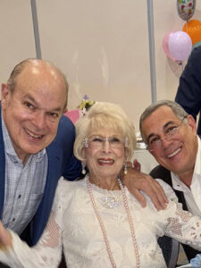 Phyllis Victor, Remembered for Family, Music and Jewish Life, Dies at 99