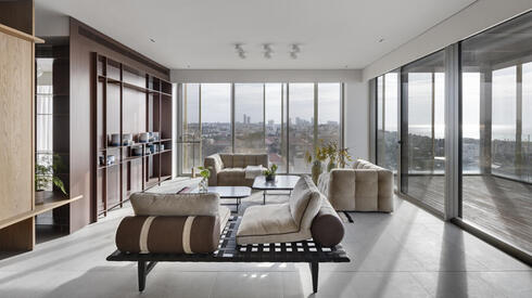 Luxury real estate slows down, but buyers still want one thing: quiet