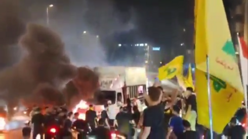 Hezbollah supporters riot in Beirut after Israel-Lebanon framework deal