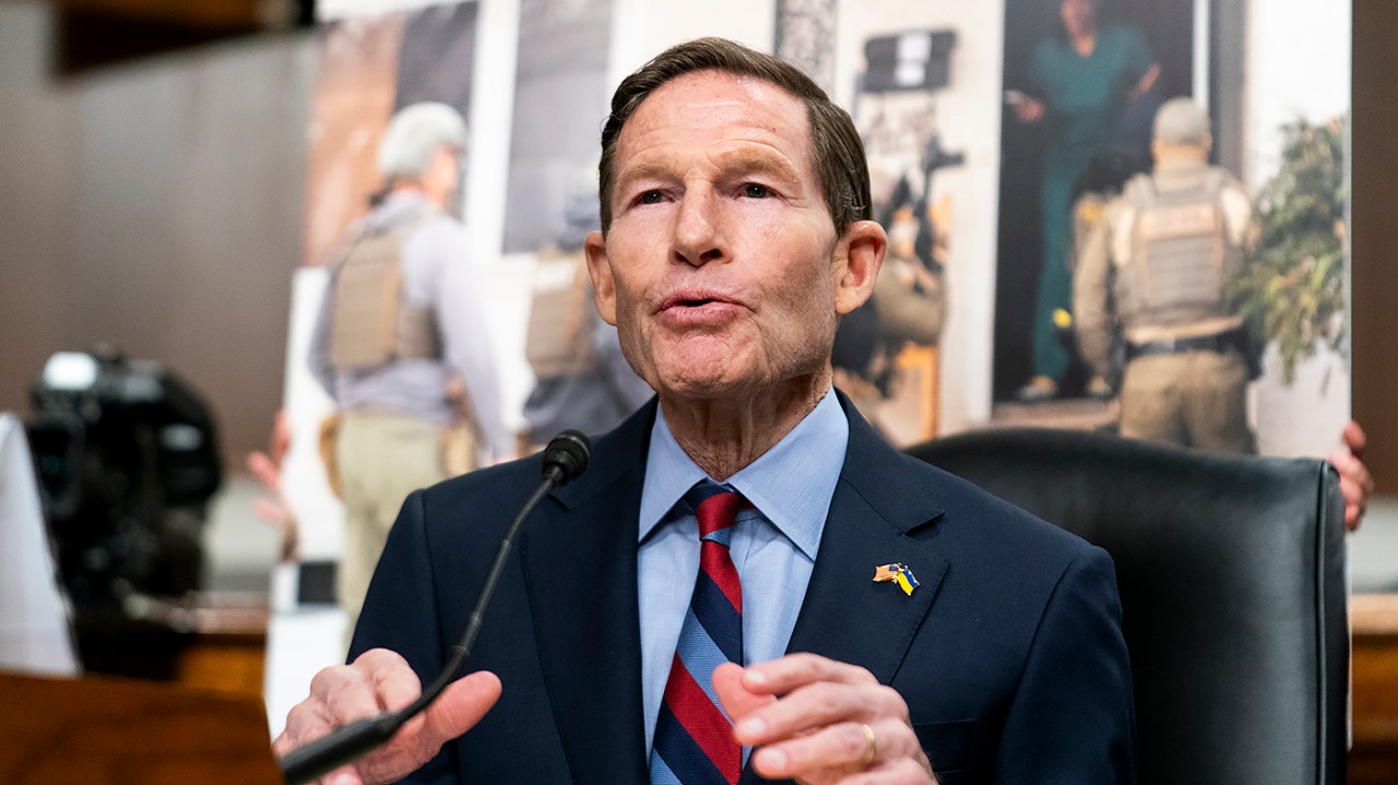 Blumenthal: Trump saying Syria could deal with Hezbollah ‘absolutely absurd’