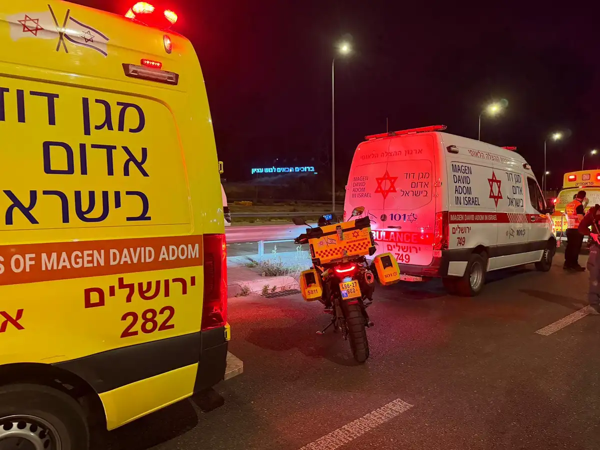 Israeli teenage girls injured in terror ramming