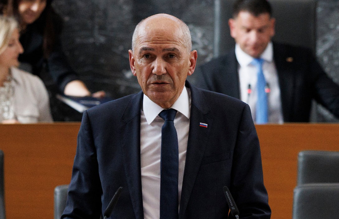 As first pro-Israel gesture, new Slovenian PM removes Palestinian flag from government building – EJP