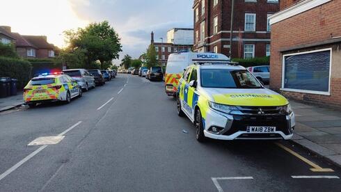 Man sets baby stroller on fire in London building home to Haredi families, then flees