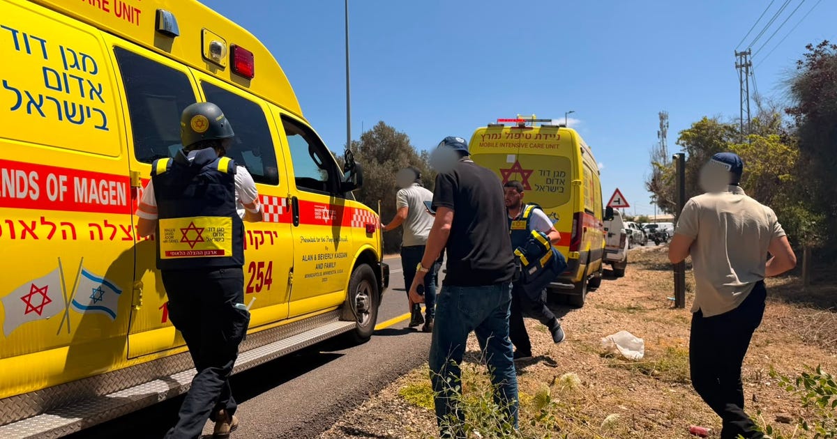 One killed, five wounded in terror shooting rampage in central Israel