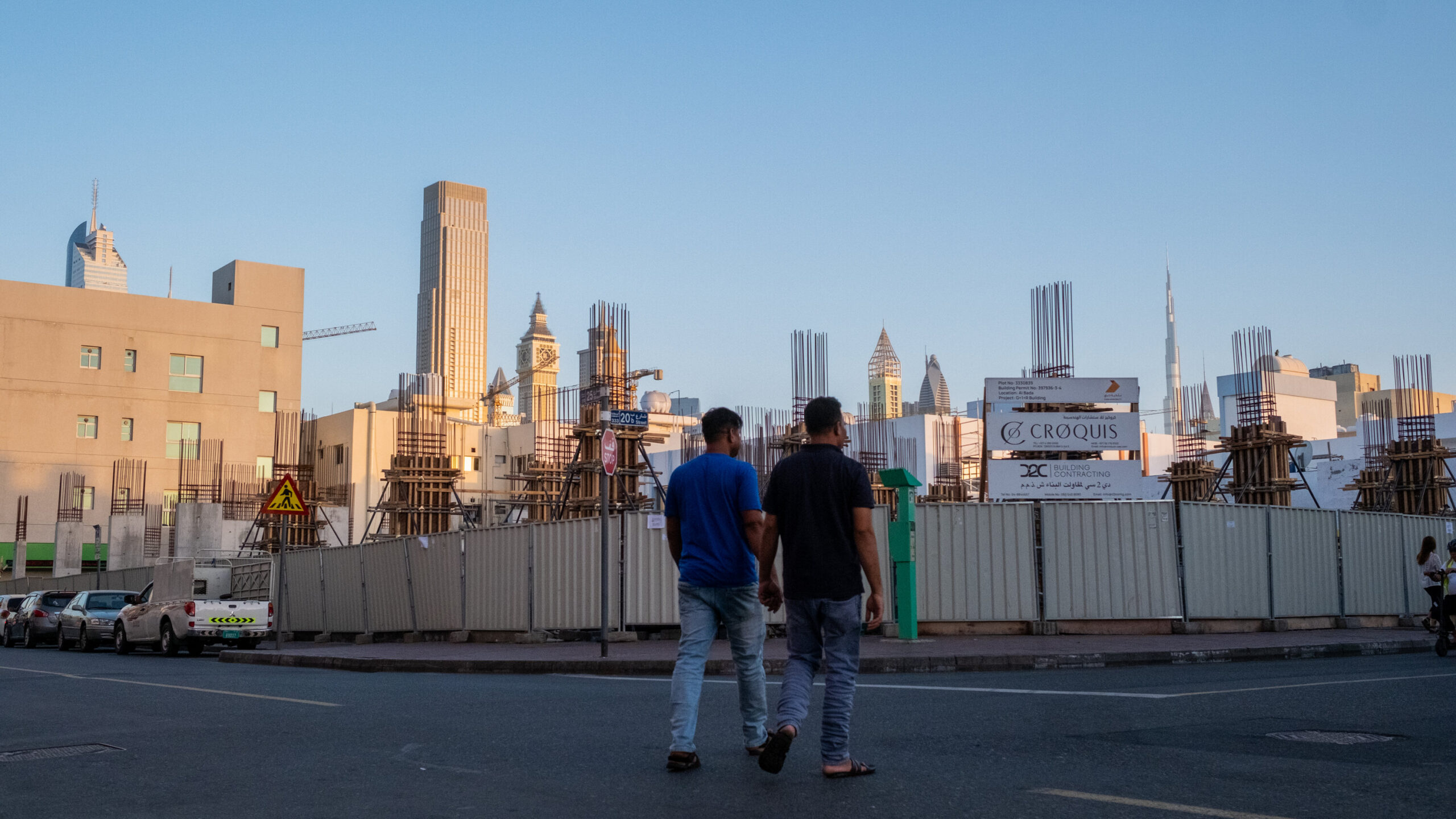 Dubai Migrant Worker Layoffs Reveal Costs of Middle East War