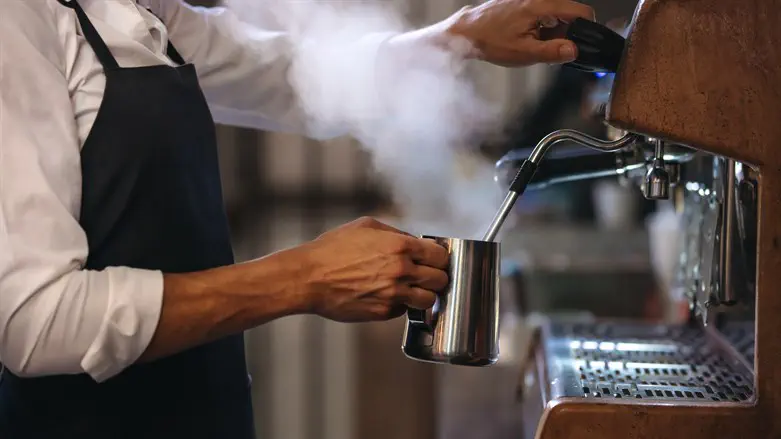Jerusalem: Haredi protest targets Jerusalem café over Sabbath operations