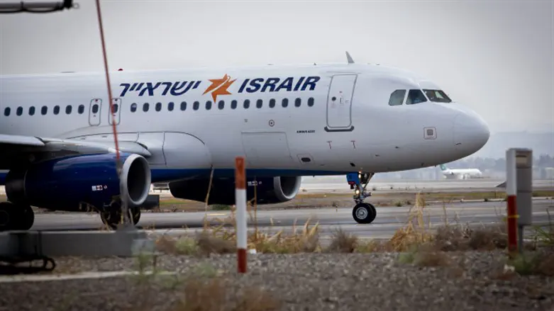 Israir Flight 116 from London to Israel delayed after aircraft accident during towing