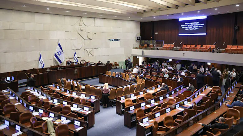 Knesset approves coalition’s bill to establish inquiry committee in first reading