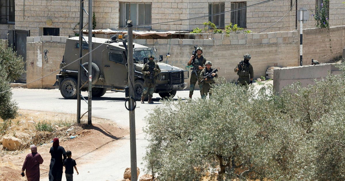 Palestinian teen dies one week after being shot by Israeli troops in West Bank